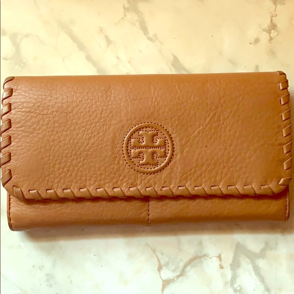 Tory Burch wallet